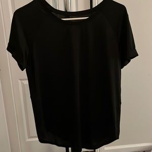 Lululemon silky tee. Open back.